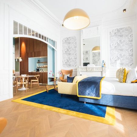 Smartflats - Raphael Suites アントウェルペン エクステリア 写真